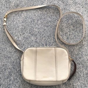 Like new off white Fossil Gemma camera crossbody